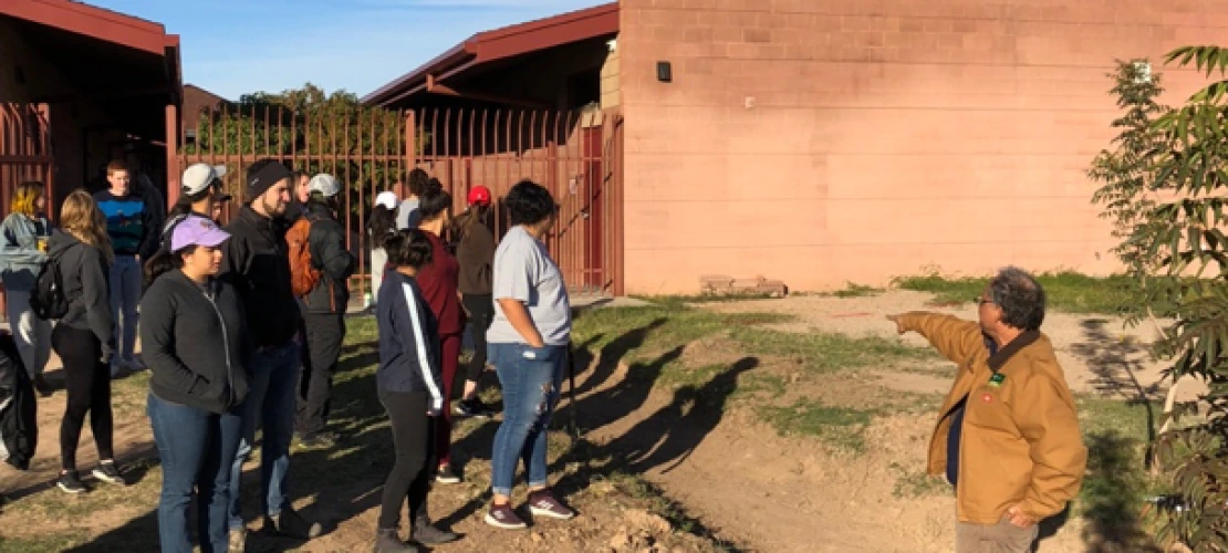 Figure 4: Volunteers receiving instructions from Joaquin Murrieta during the implementation event